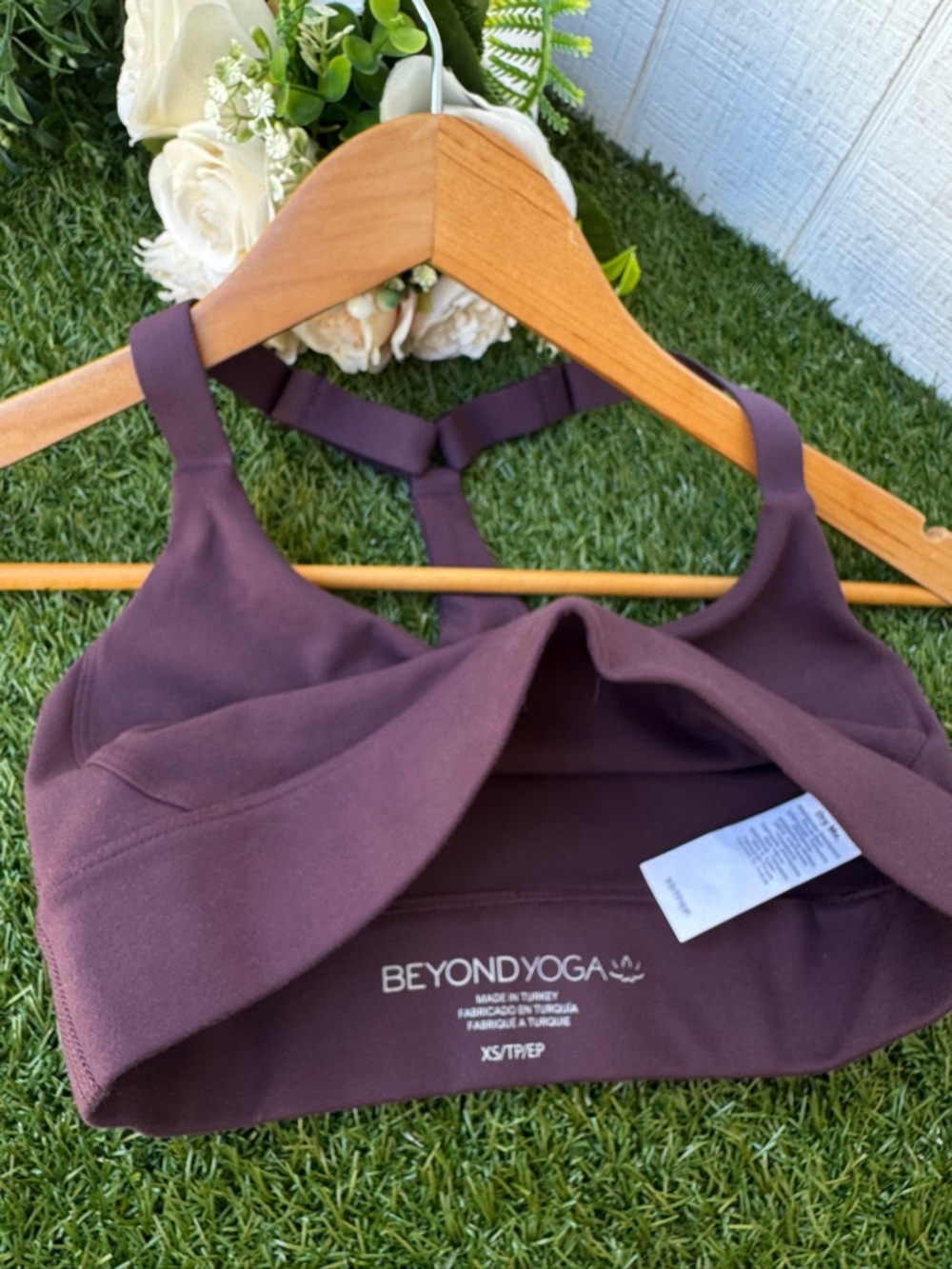 Beyond Yoga Women's Powerbeyond Strive Long Line Bra in Rich Plum size XS women - Picture 5 of 11